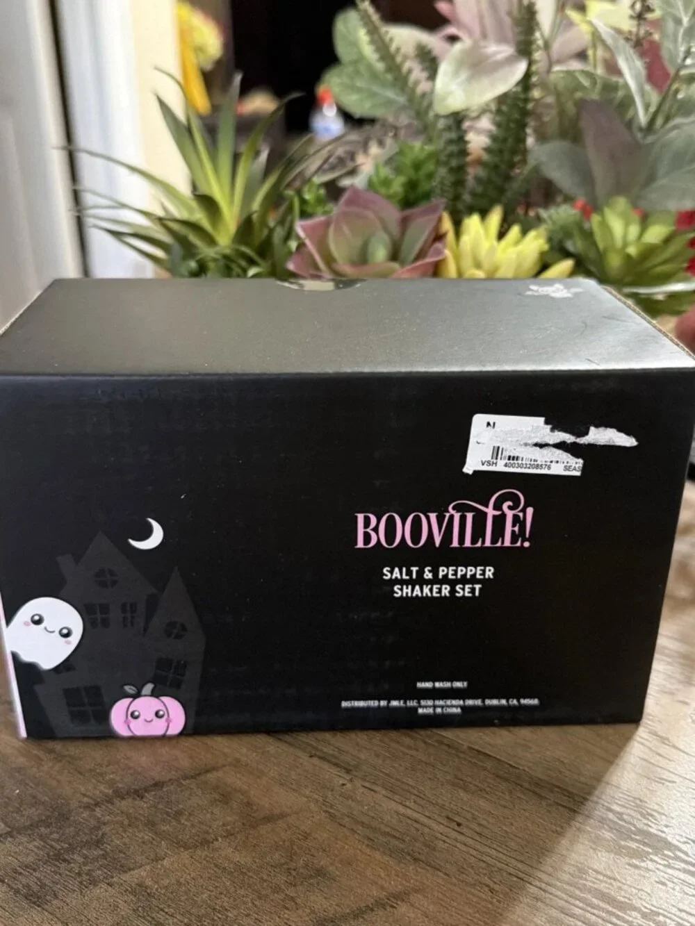 Booville Ceramic Ghost Salt & Pepper Shaker Set - Colorful Sprinkles